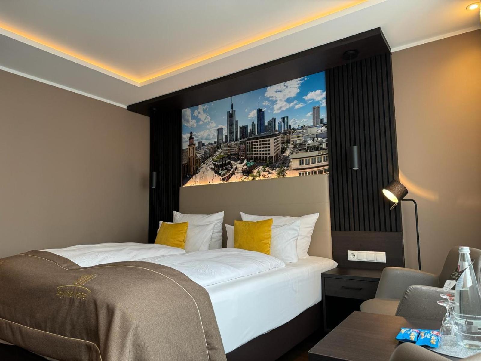 Skyline Hotel City Frankfurt Frankfurt am Main Exterior foto